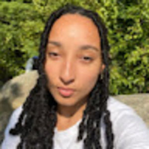 Meet your Posher, Liana